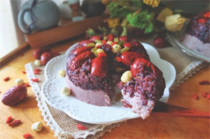 紫米被称“补血米”、“长寿米”,七种新吃法,活血又养颜