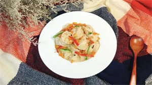 网红吸汁面藕最好吃的做法,香辣爽口,咬一口满嘴汤汁