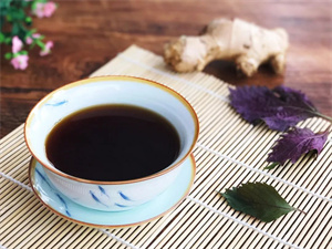 这种叶子夏天到处是,泡茶喝散寒解毒、降压降脂!制成酱开胃又下饭