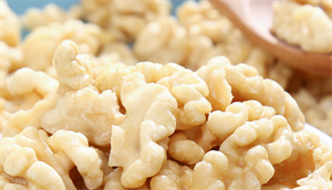 莲藕,生吃清热,熟吃健脾~