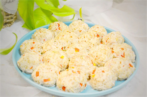 这些自制的没有肉肉的丸子,味道超级赞哦!