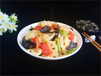 莲藕滋补季,润燥养颜的美食做起来